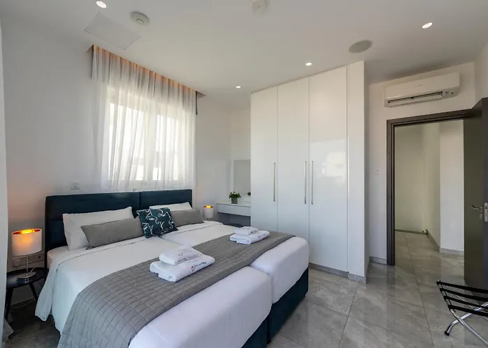 Fig Tree Bay Residences 7 Villa