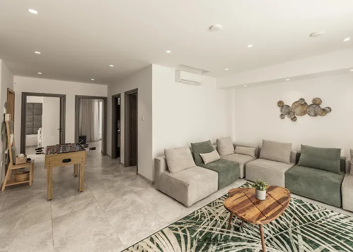 Villa Fig Tree Bay Residences 7 *
